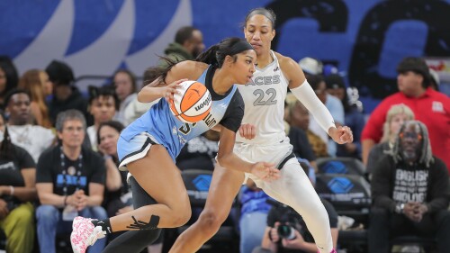 WNBA: JUN 27 Las Vegas Aces at Chicago Sky